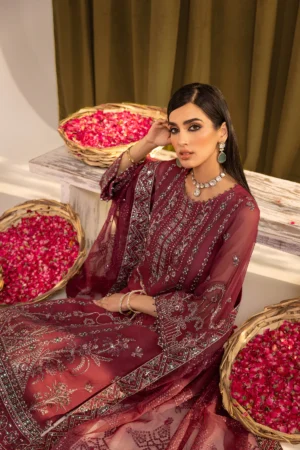 Alizeh Mehfil-e-Uroos Formal Collection