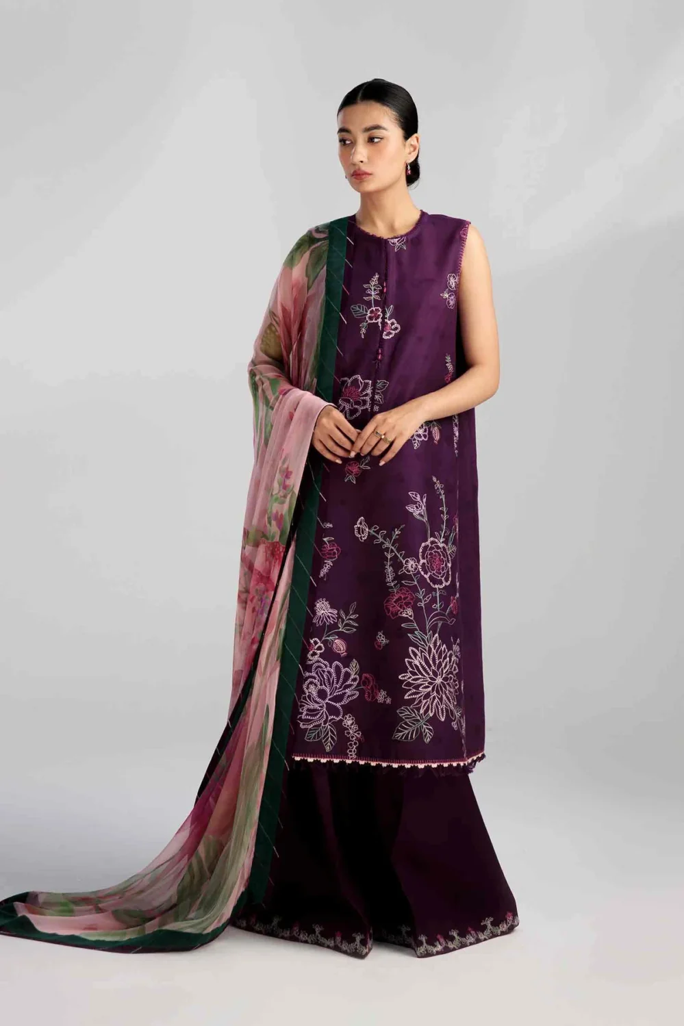 Coco By Zara Shahjahan '23 - Z23-8B
