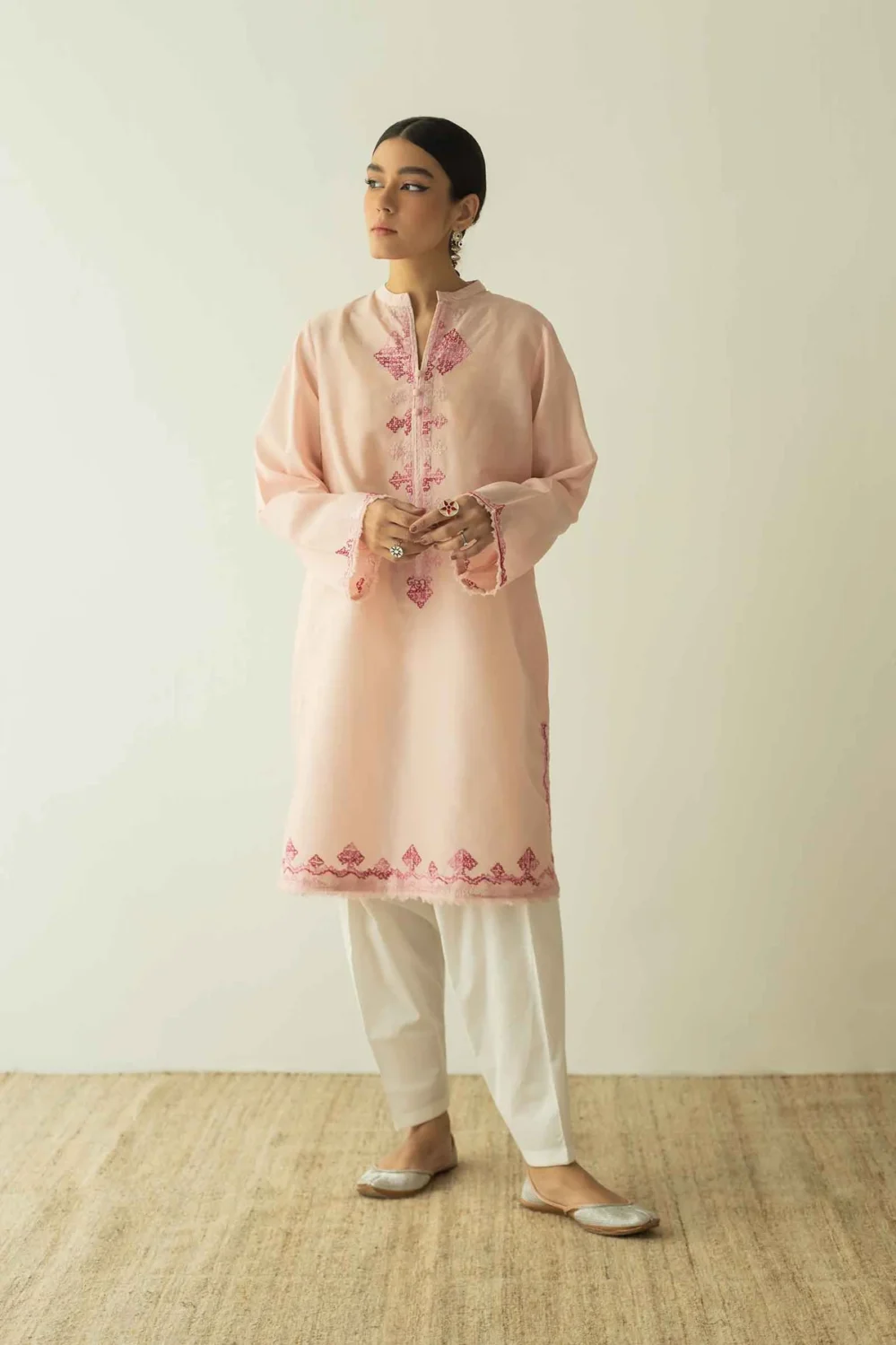 Zara Shahjahan Handcrafted | ZHC-014