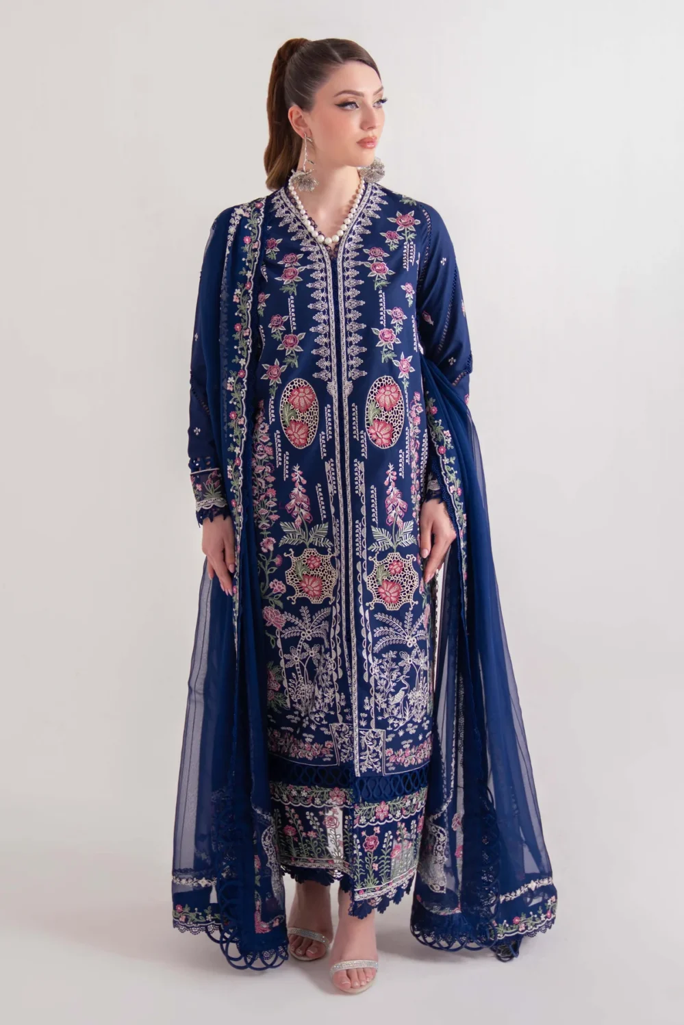 Sable Vogue Luxury Lawn 25 - V2 | SL-07-25-V2