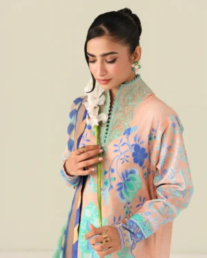 Roheenaz Rosette Lawn 26