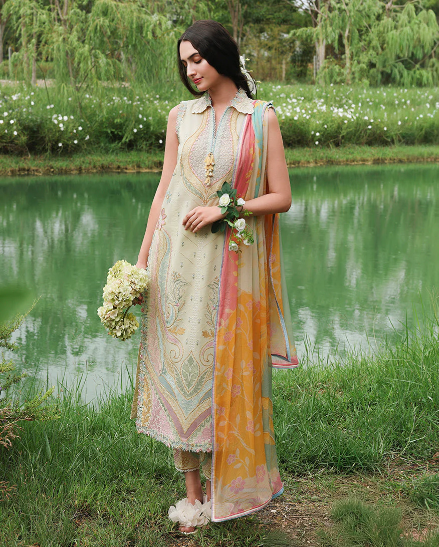 Mushq Secret Garden 26 Vol 3 | Nocturne Flora