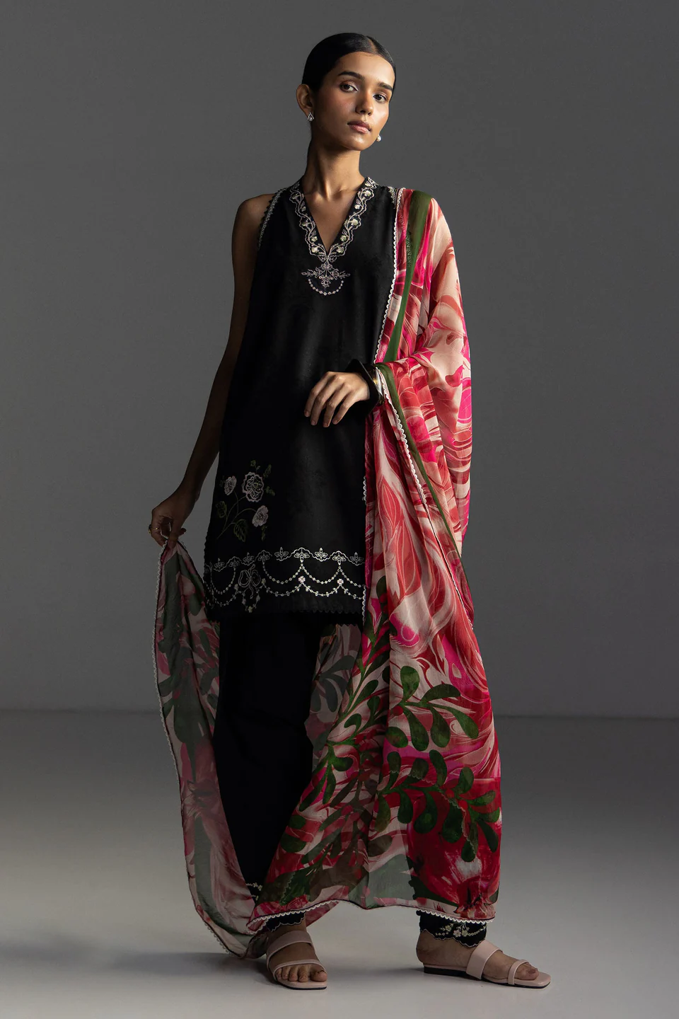 Coco Lawn by Zara Shahjahan 26 | Miro - 2B