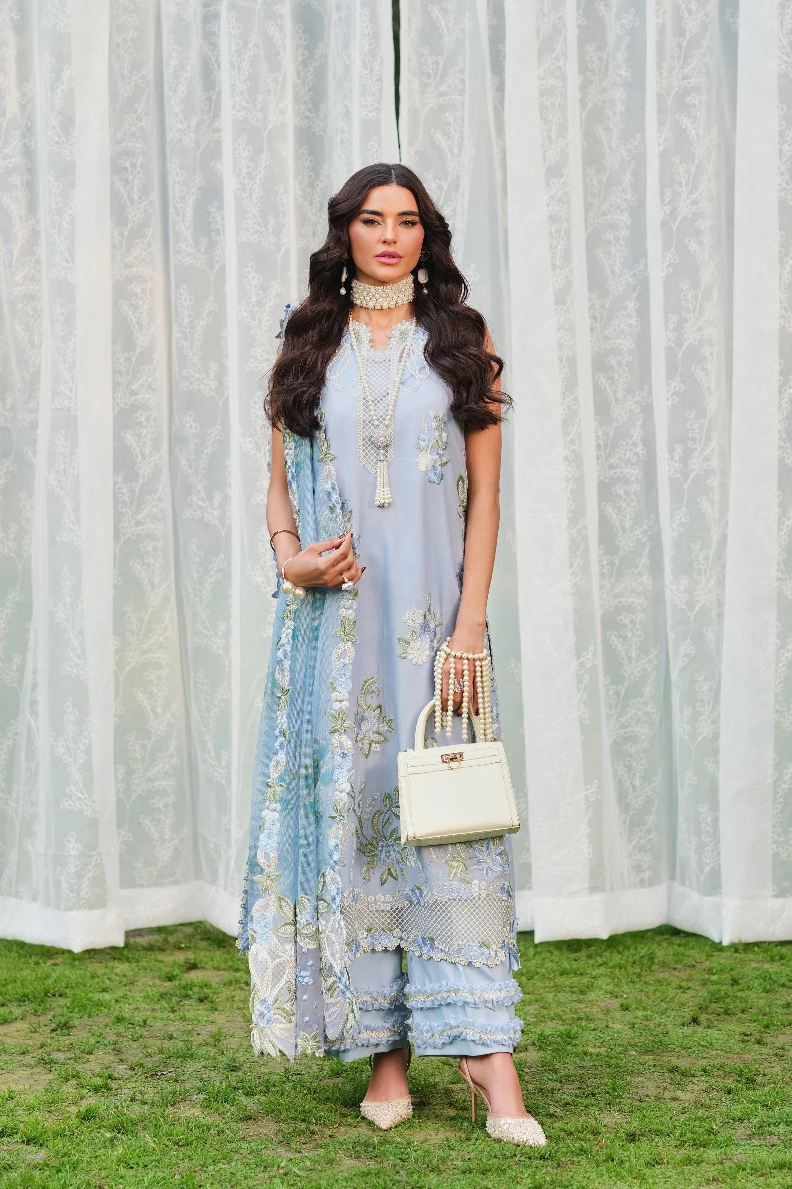 Maryam Hussain Luxury Lawn 26 | Frost