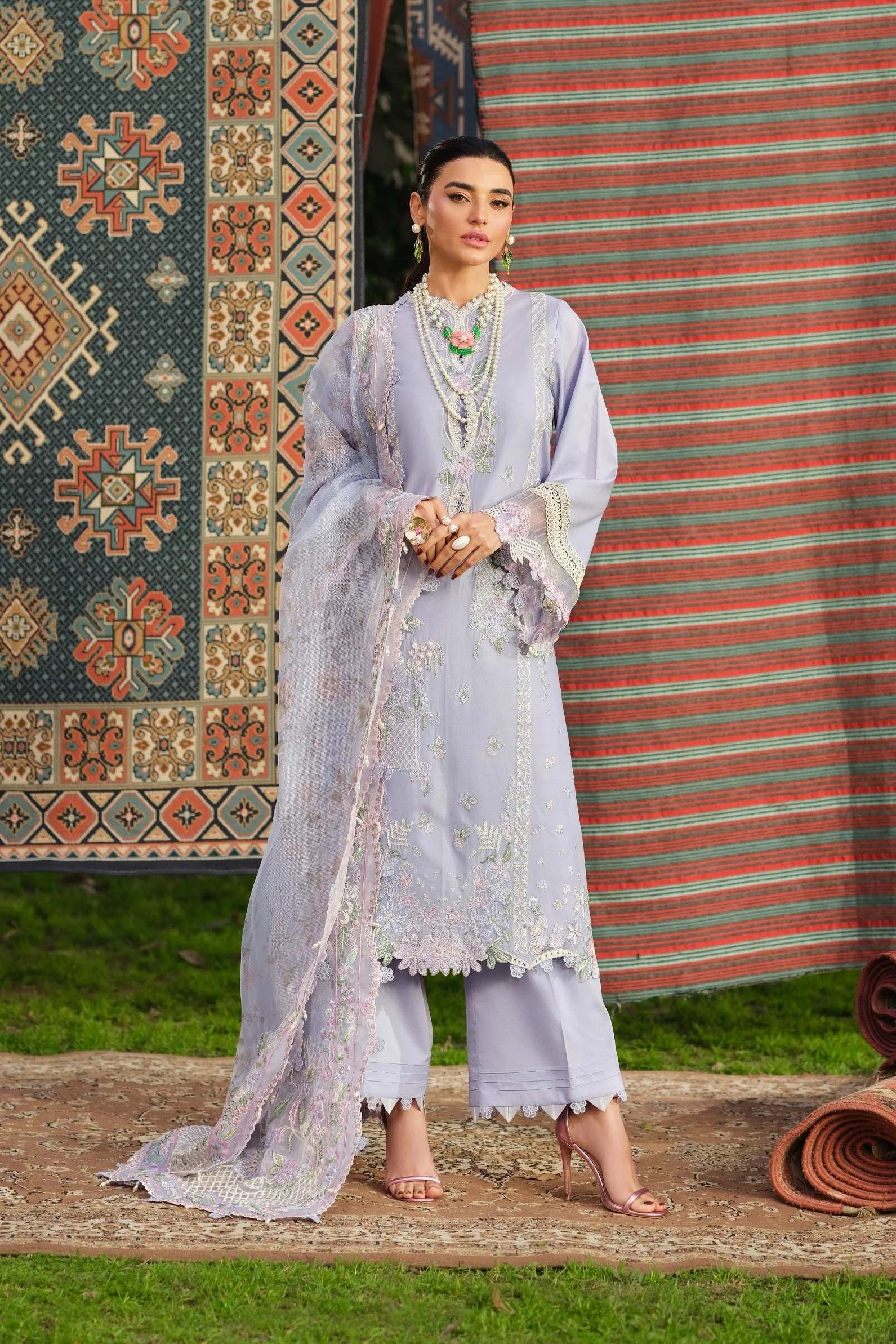 Maryam Hussain Luxury Lawn 26 | Jasmine