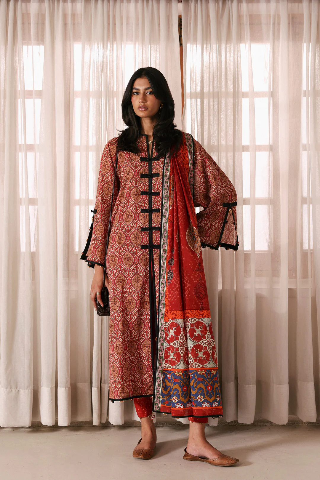 Zaha Amaya Prints 26 | ZAREEN