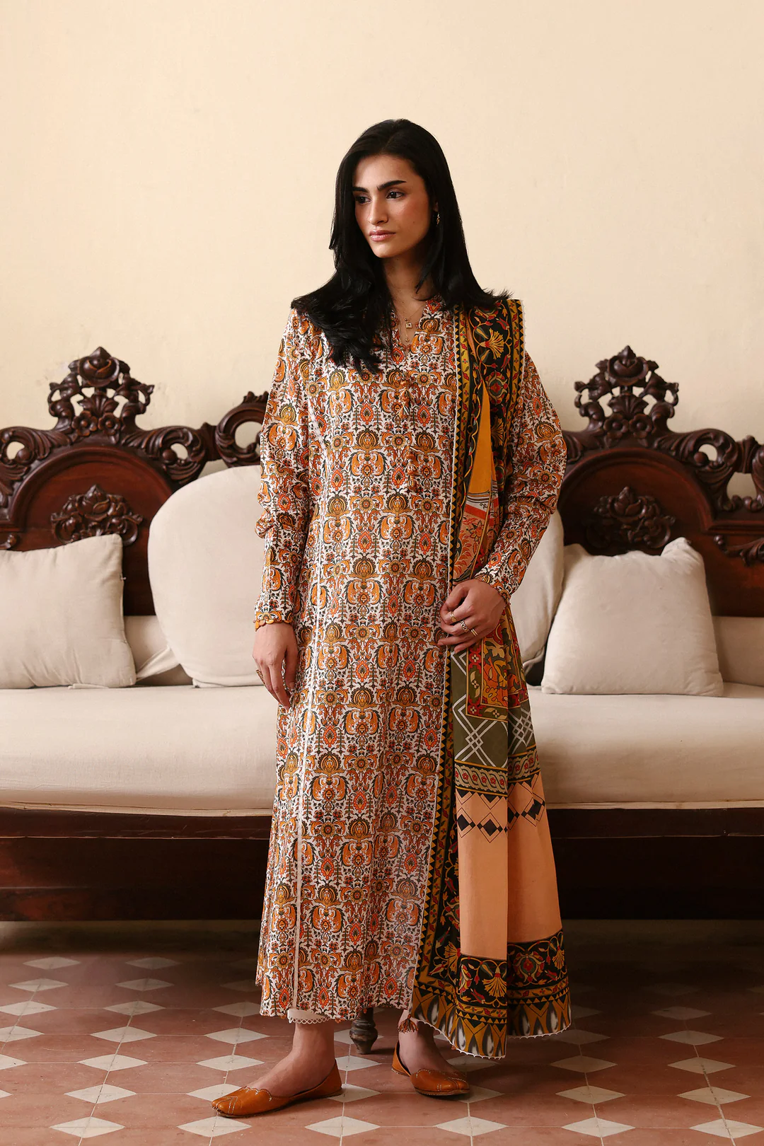 Zaha Amaya Prints 26 | SAHAR