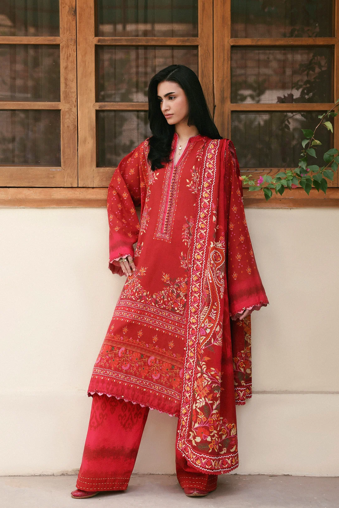 Zaha Amaya Prints 26 | ROSA